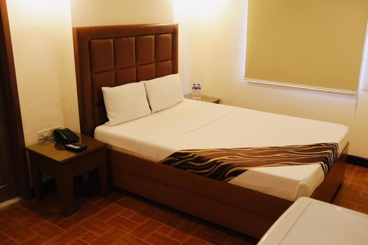 Amalfi718 Hotel Lipa City Kültér fotó