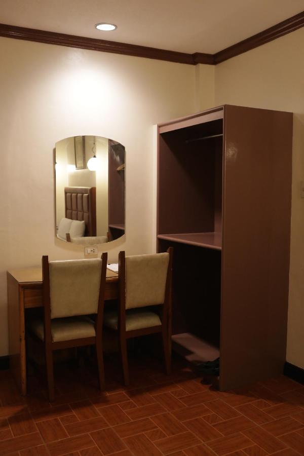 Amalfi718 Hotel Lipa City Kültér fotó
