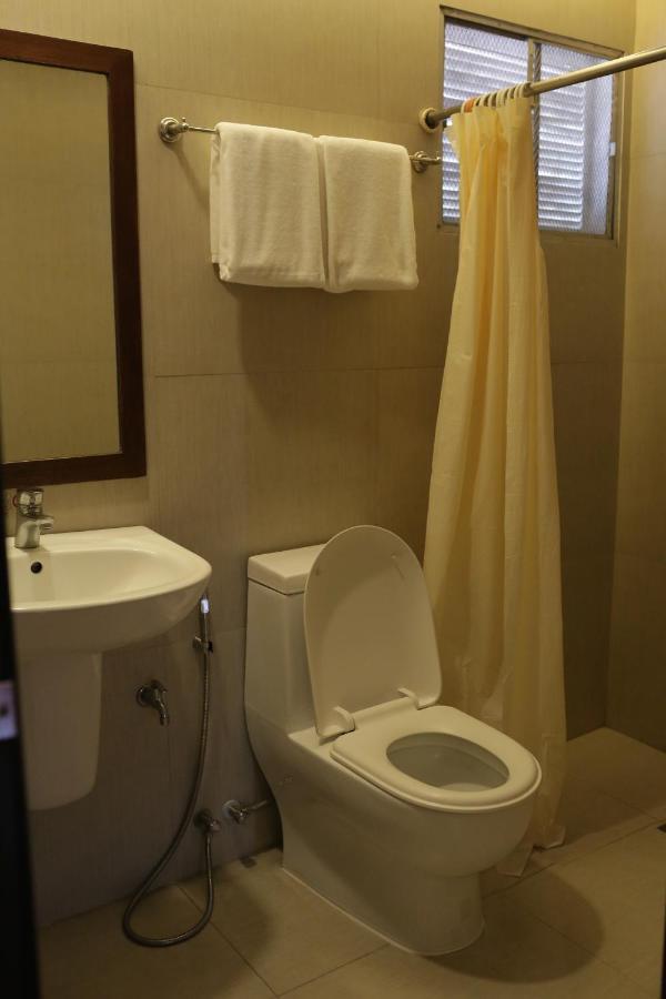 Amalfi718 Hotel Lipa City Kültér fotó
